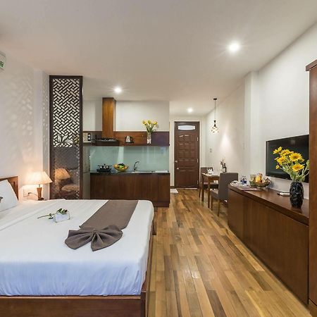 Ocean Flower Hotel Дананг Екстериор снимка