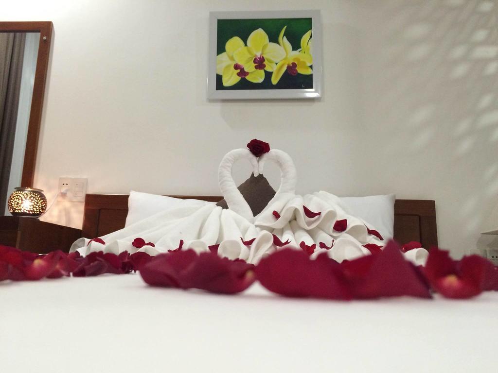 Ocean Flower Hotel Дананг Екстериор снимка